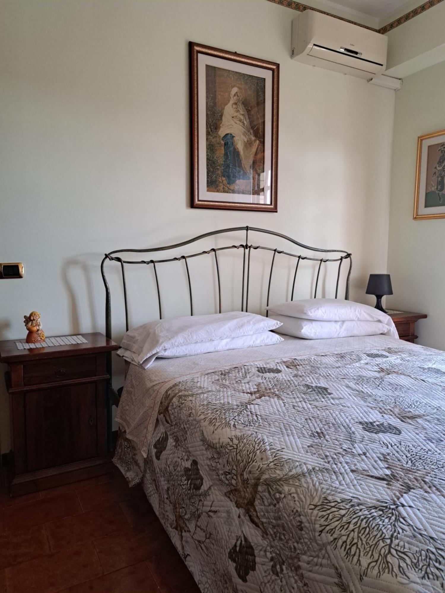 Appartamento Serenella Maenza Luaran gambar